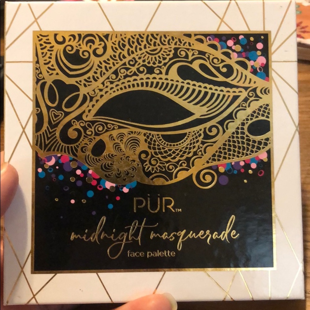 Pur midnight masquerade face palette